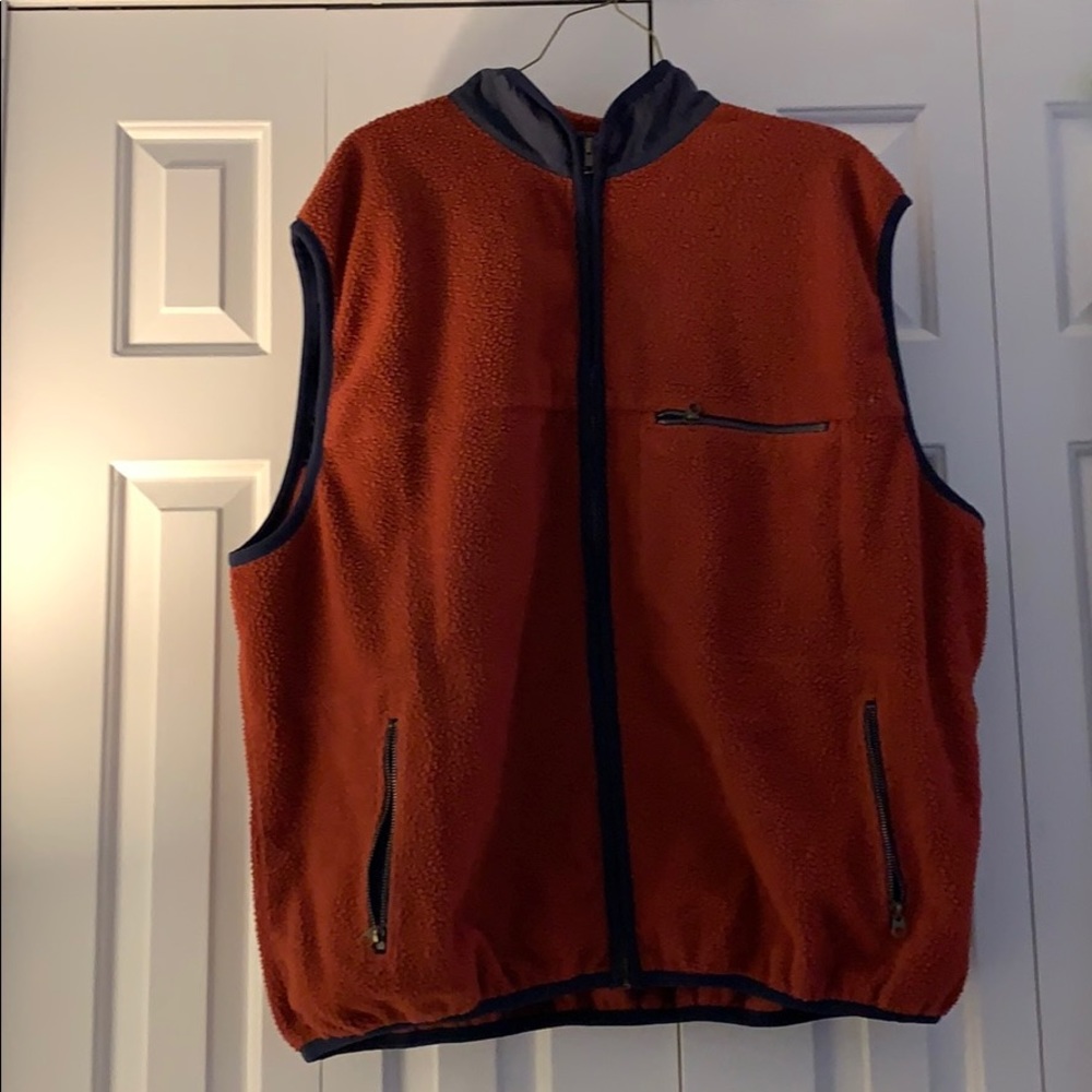 Bills Khakis Vest